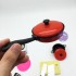 Vỉ đồ chơi nấu ăn Mini Kitchenware 2 nồi đỏ đen bằng nhựa