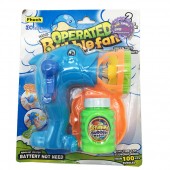 Vỉ đồ chơi súng thổi bong bóng xà phòng quay tay cá heo