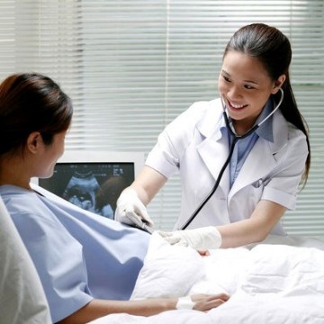 Tầm quan trọng và nội dung của khám thai 3 tháng giữa